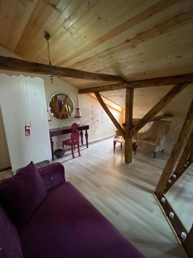 Otantik Shumen Hotel Eksteriør billede