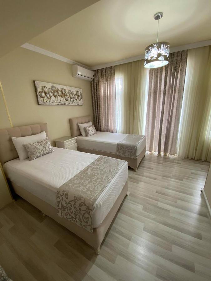 Otantik Shumen Hotel Eksteriør billede
