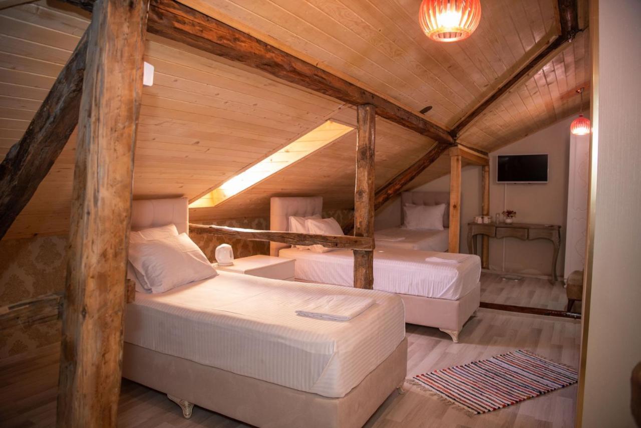 Otantik Shumen Hotel Eksteriør billede