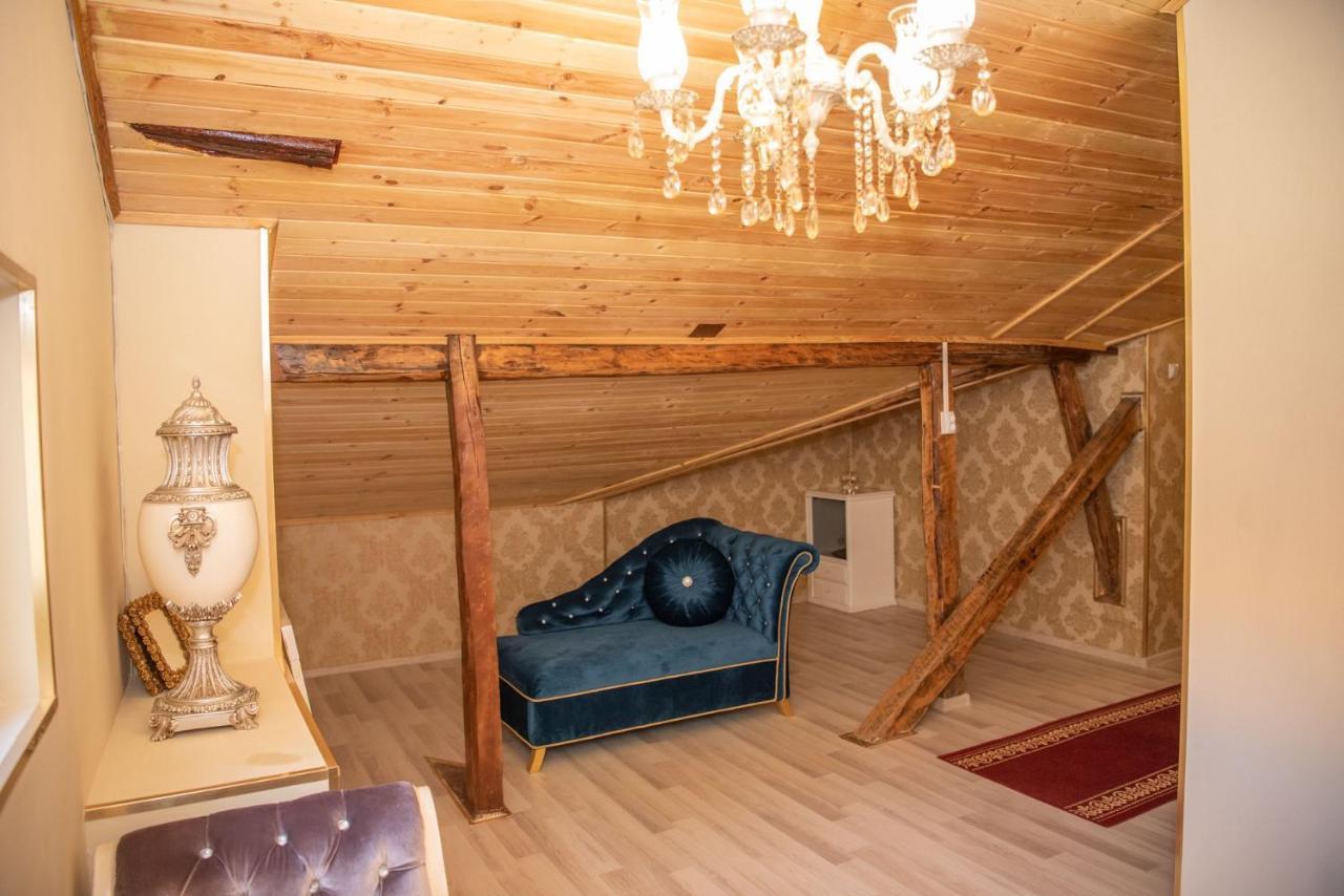Otantik Shumen Hotel Eksteriør billede